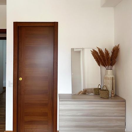 Rivabliss Apartment Bagian luar foto