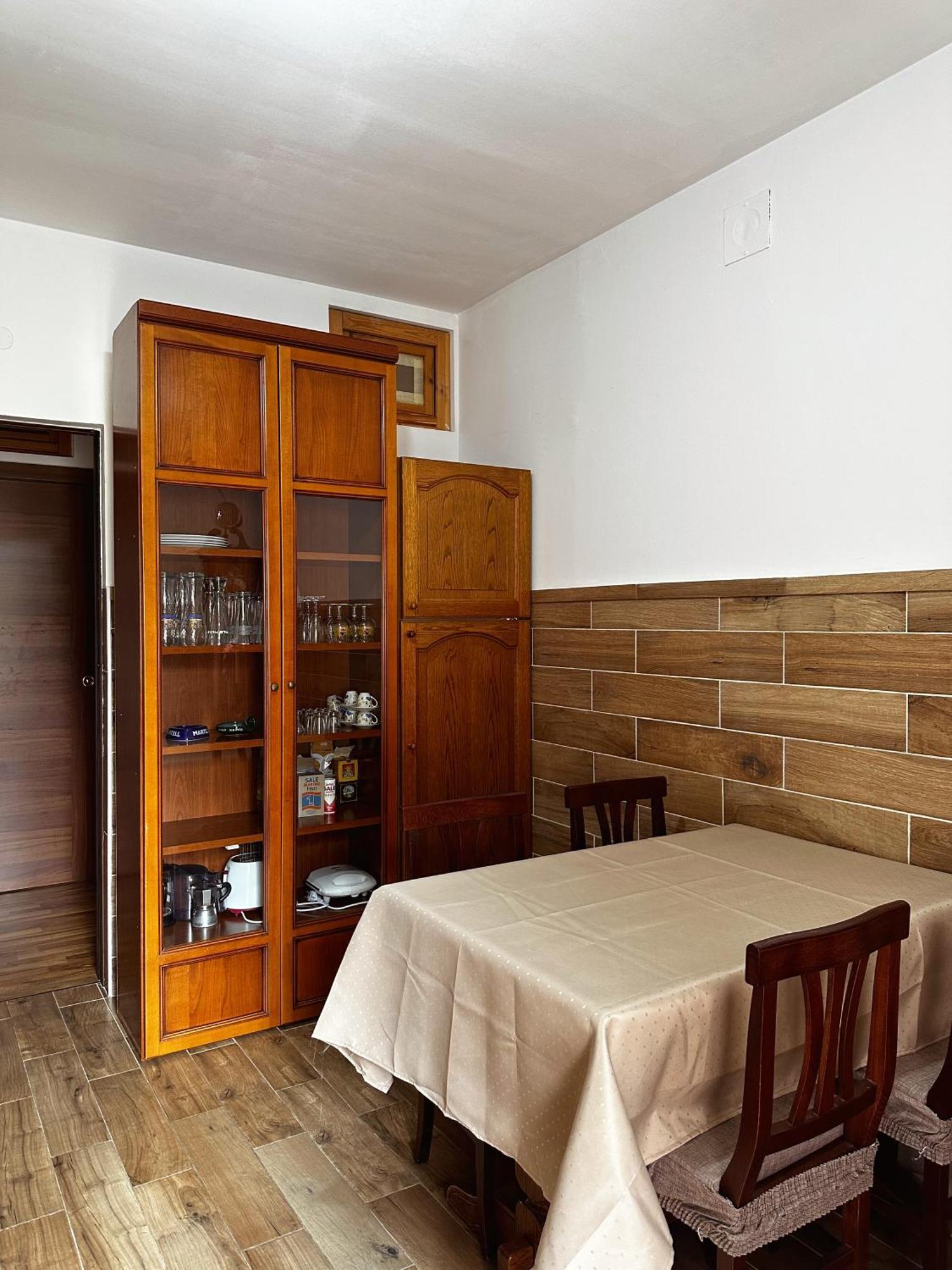Rivabliss Apartment Bagian luar foto